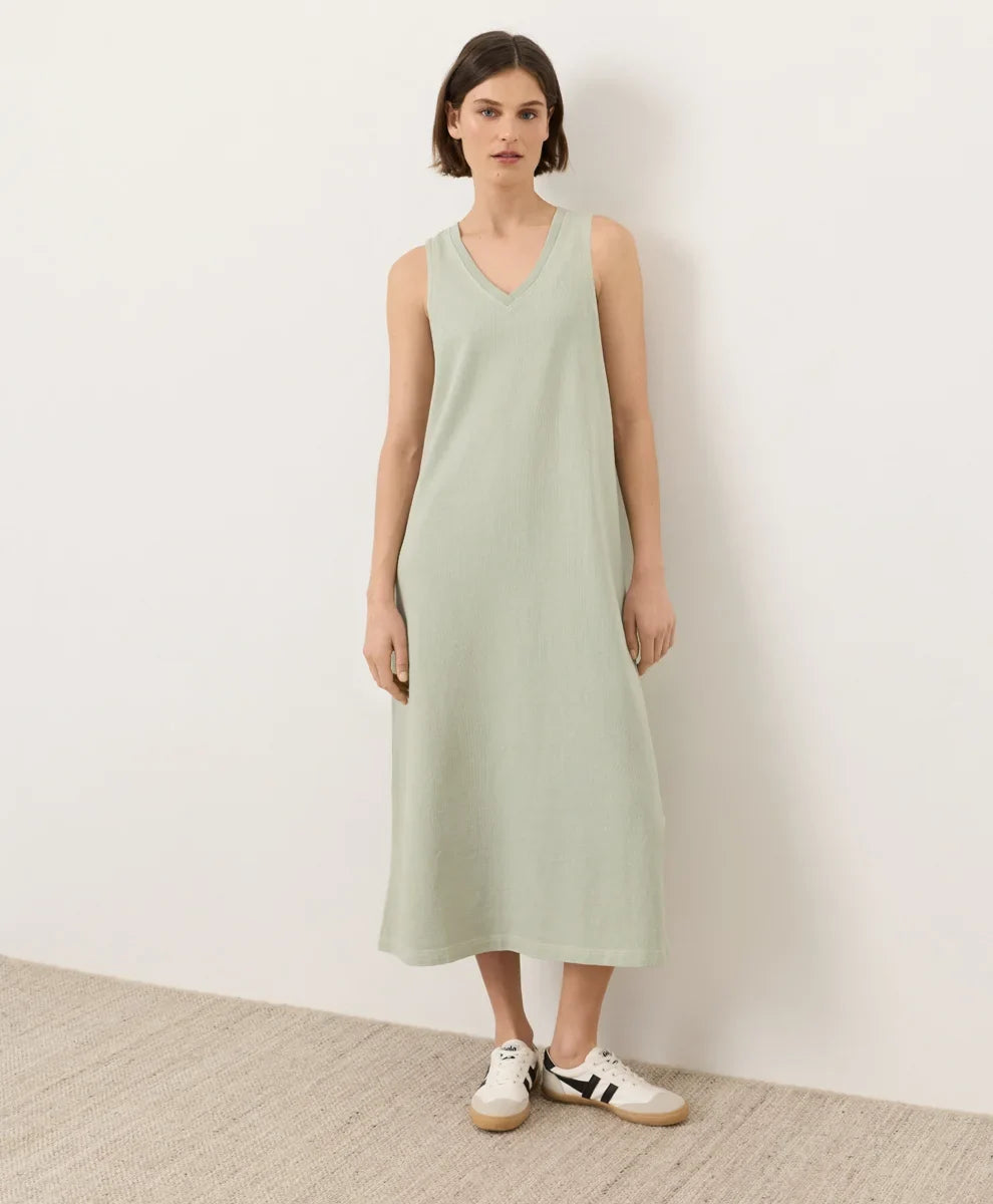 clothingwearpact.us.com