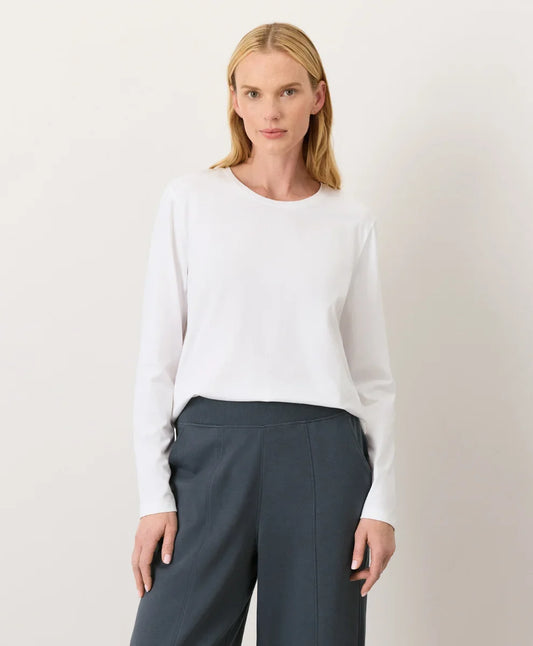 luxe essential crewneck long sleeve tee