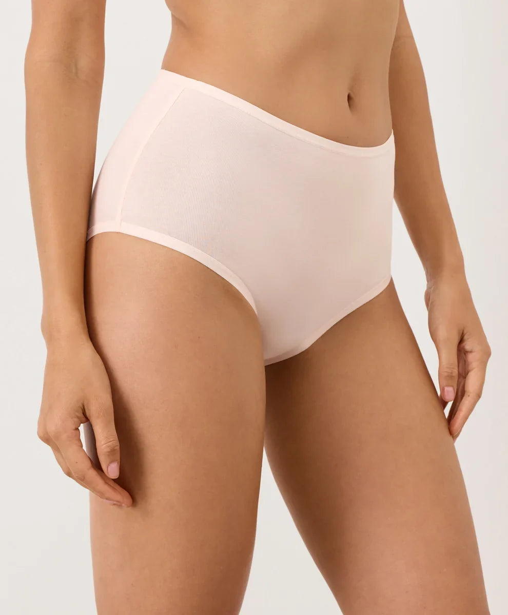 clothingwearpact.us.com