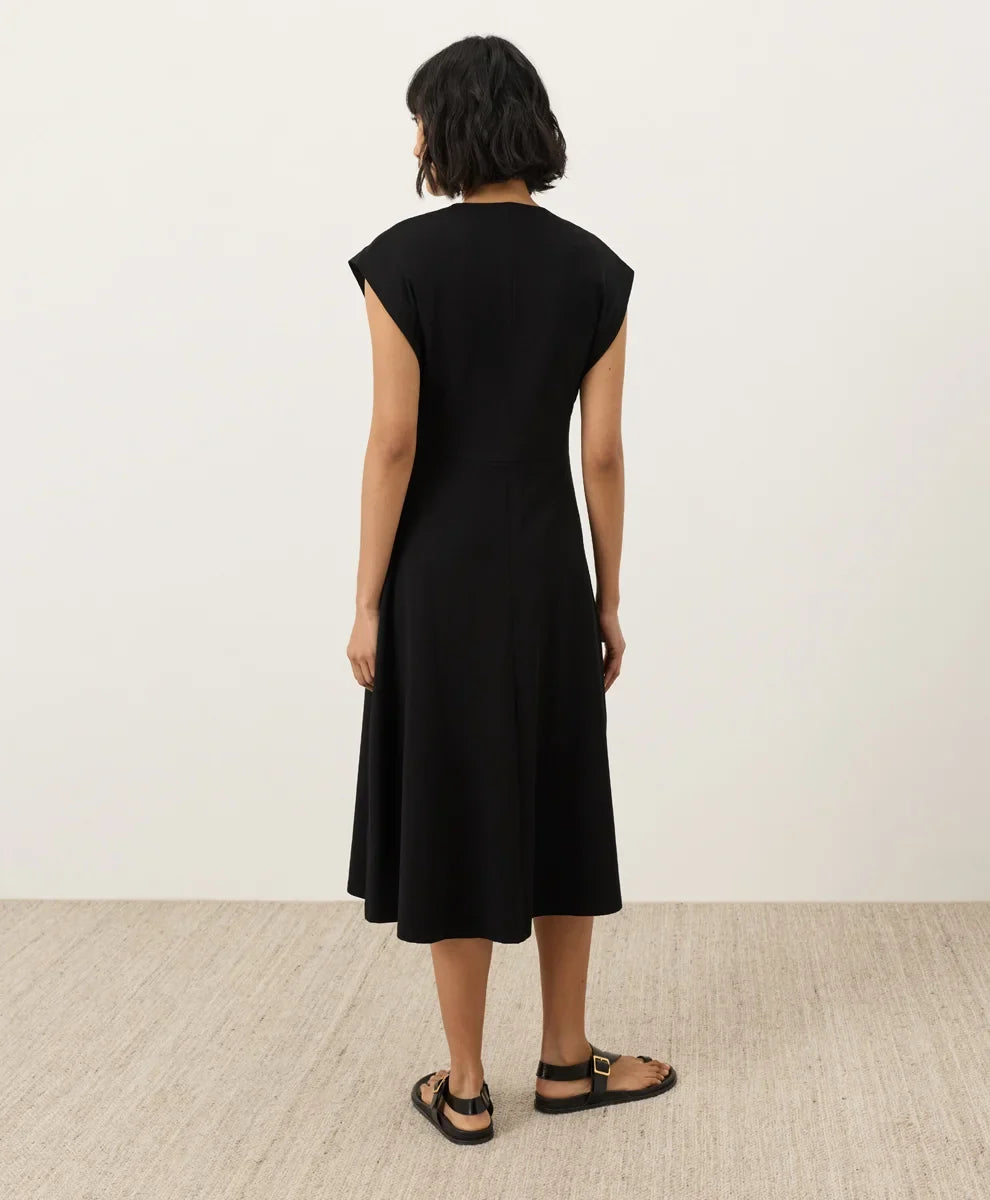 clothingwearpact.us.com