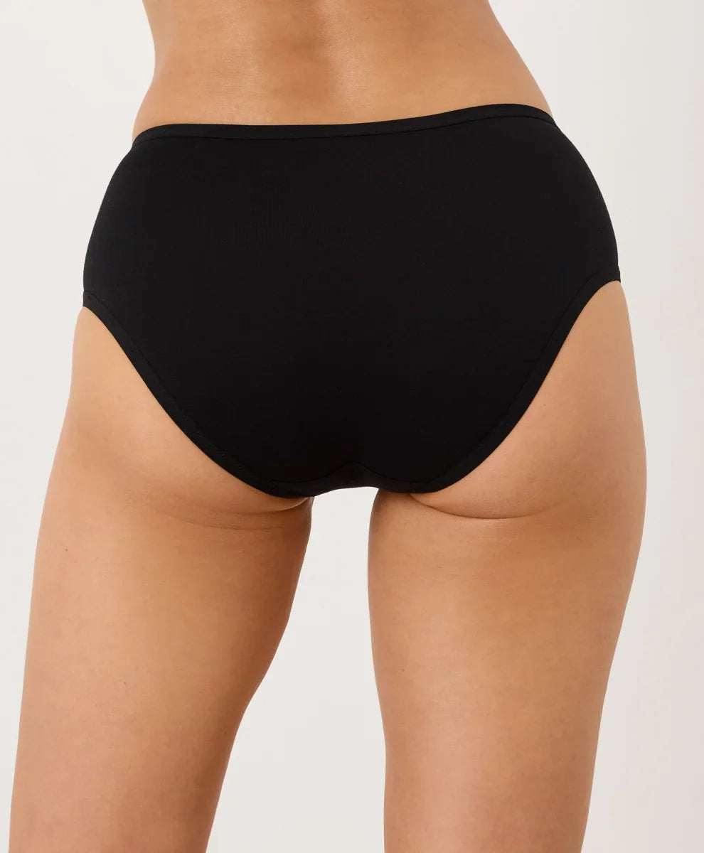 clothingwearpact.us.com