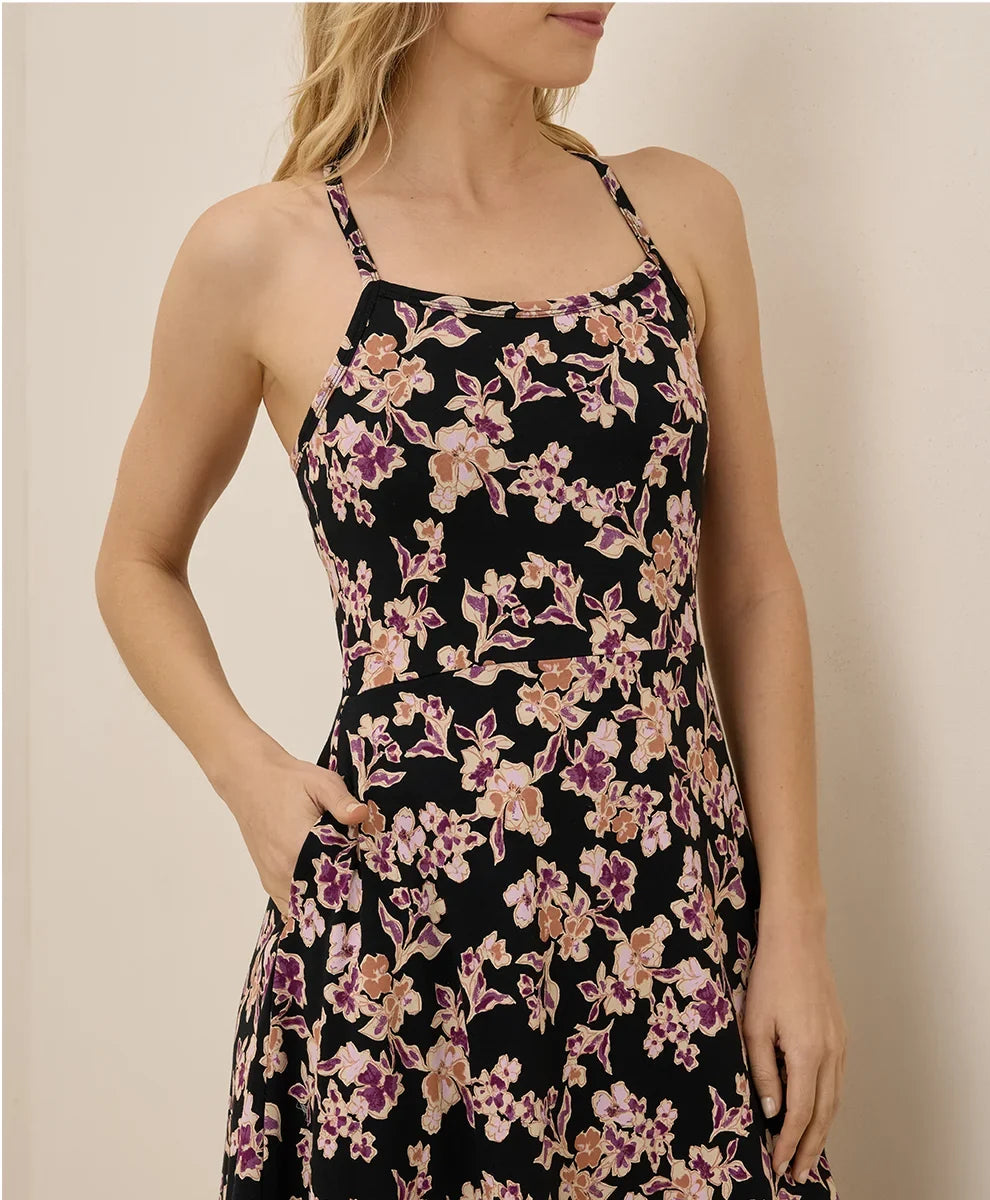 clothingwearpact.us.com