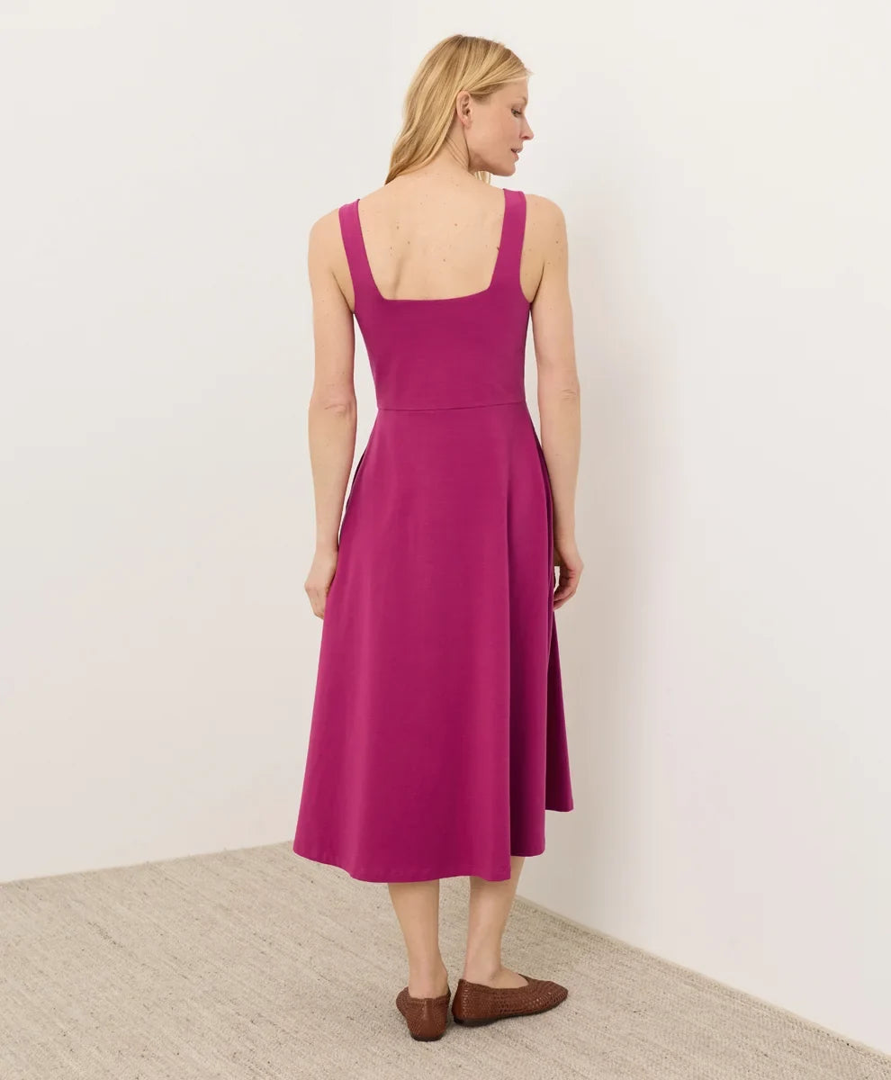 clothingwearpact.us.com