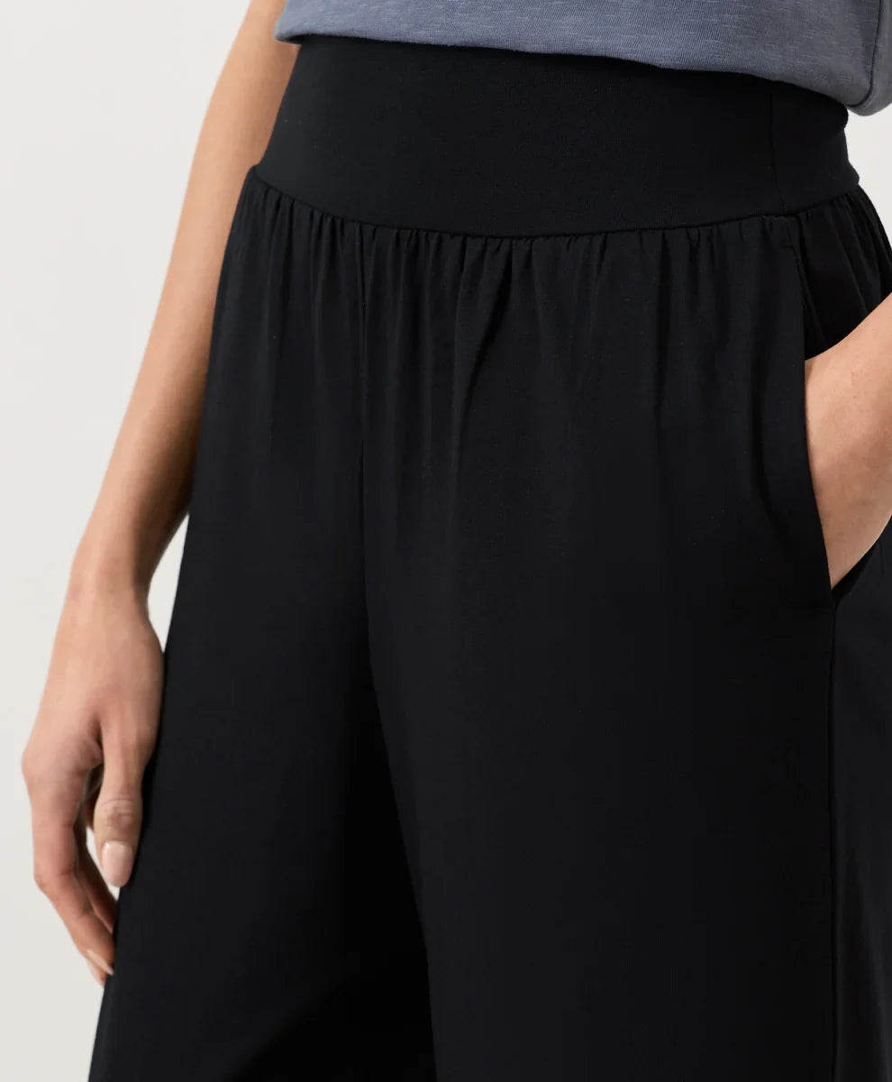 clothingwearpact.us.com