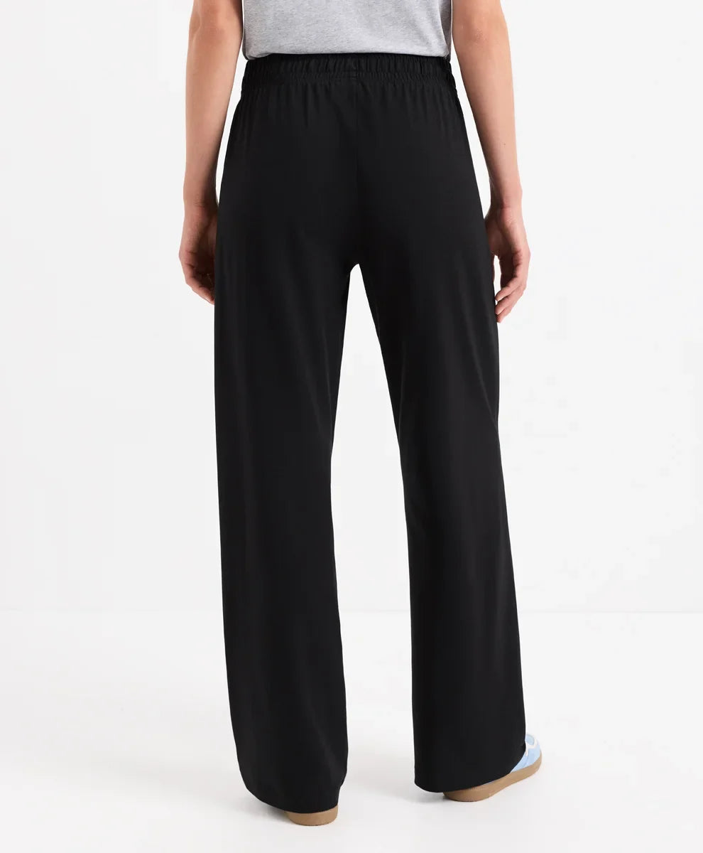 clothingwearpact.us.com