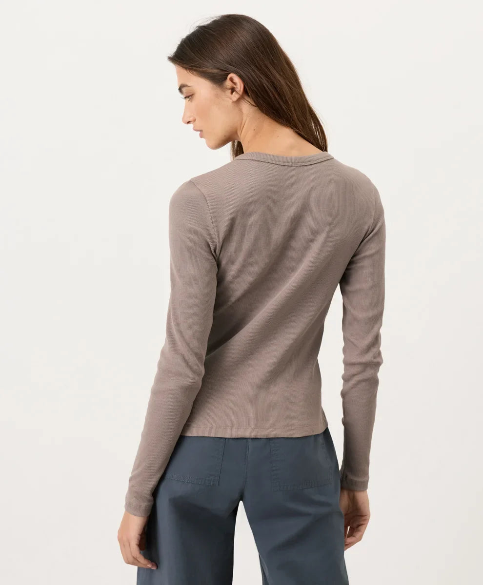 clothingwearpact.us.com
